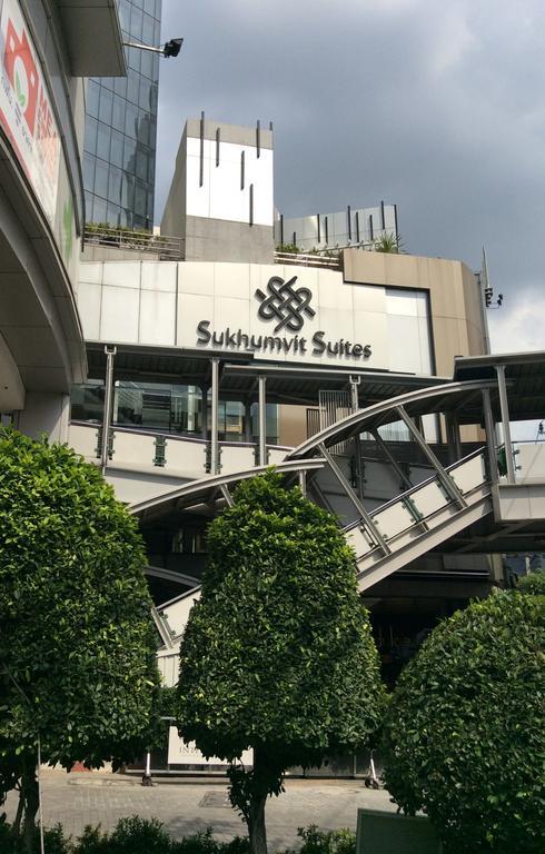 Sukhumvit Suites Hotel Banguecoque Exterior foto