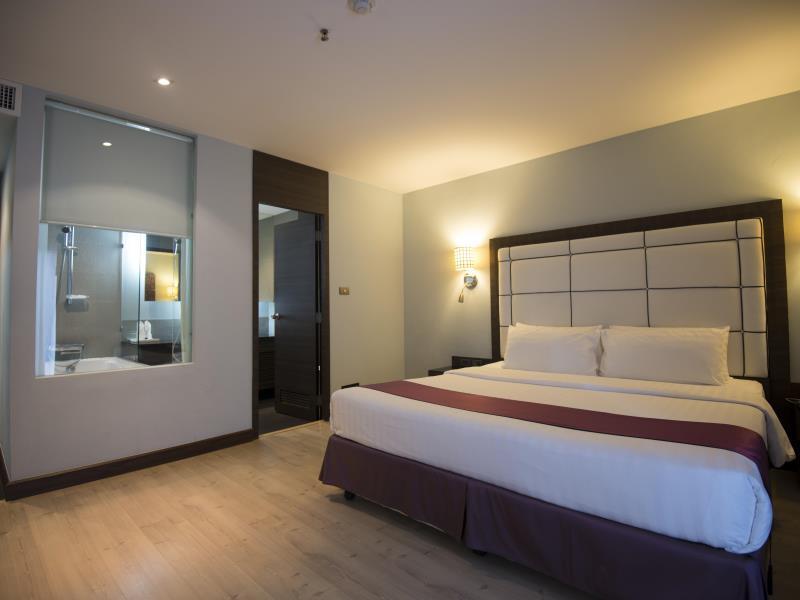 Sukhumvit Suites Hotel Banguecoque Exterior foto